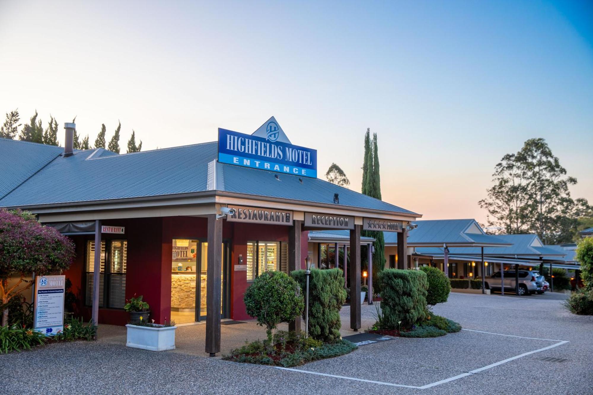 Highfields Motel Toowoomba Екстер'єр фото